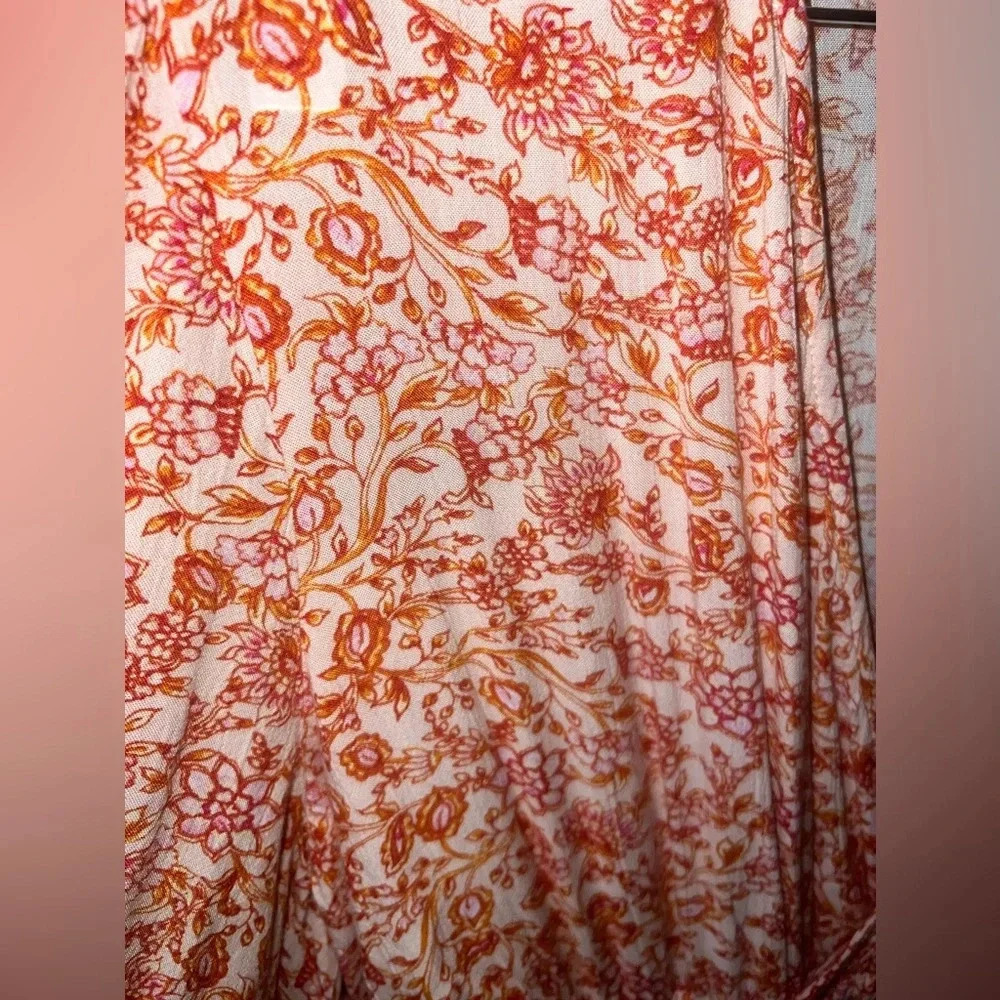 Old Navy Cut Out Dress size medium XL - Picture 7 of 8